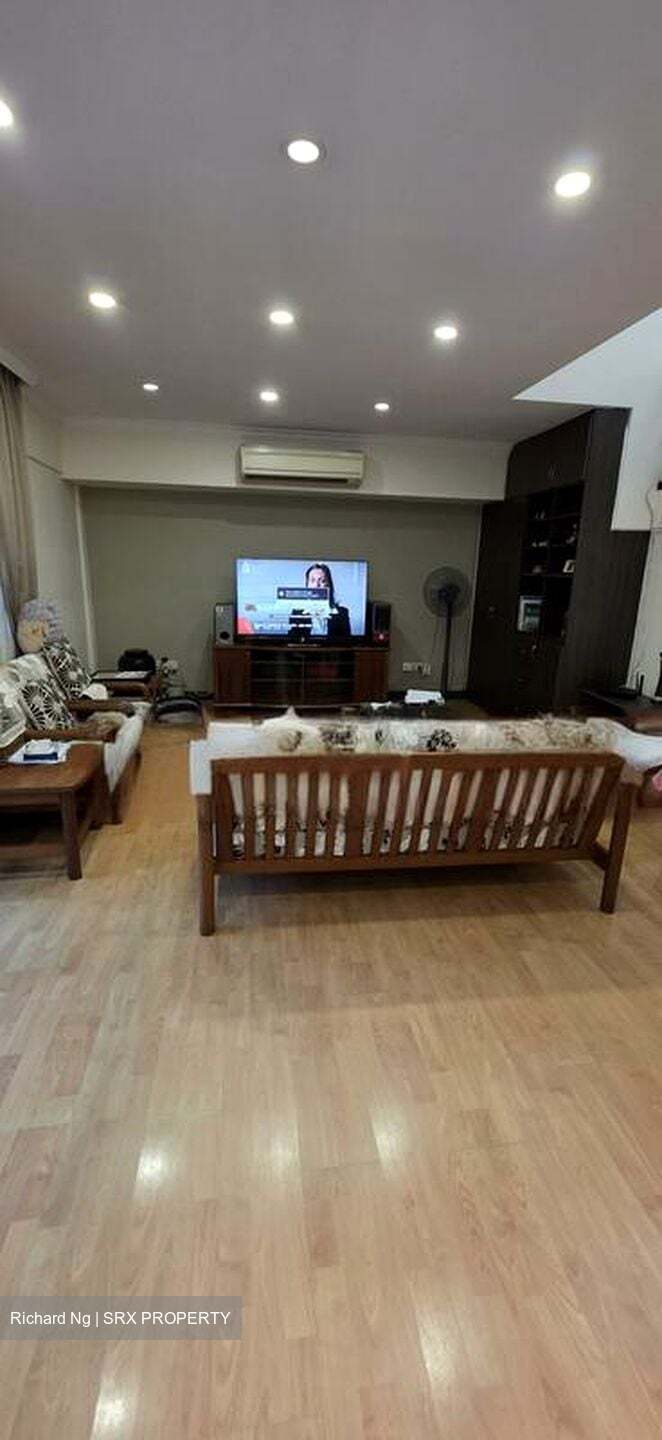 West Coast Gardens (D5), Terrace #456390911